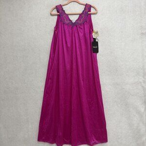 Vintage Vanity Fair Nightgown Womens Medium Fuchsia Nylon Tricot Embroidered 80s